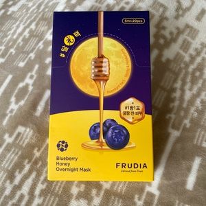 Frudia Blueberry Honey Overnight Sleep Face Masks